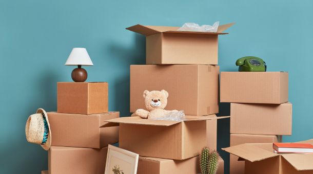 Movers and Packers in Bur Dubai