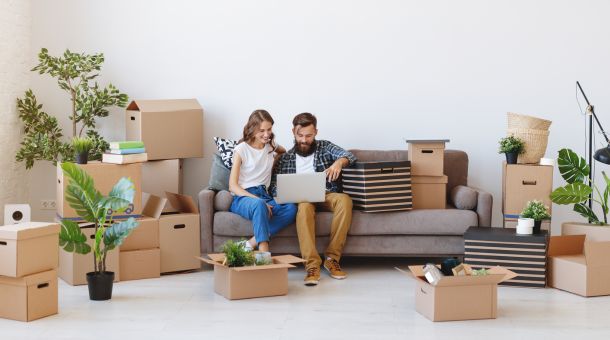 Movers and Packers in Bur Dubai