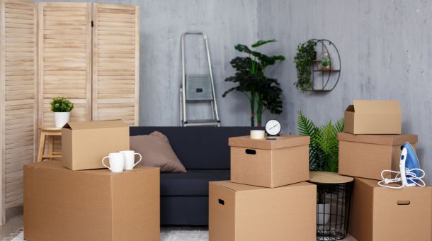Movers and Packers in Bur Dubai